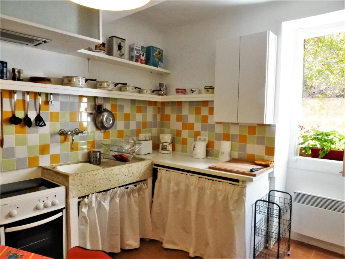 La Cachette Centre Village Русийон Экстерьер фото