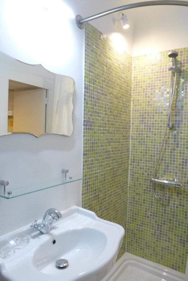 La Cachette Centre Village Русийон Экстерьер фото