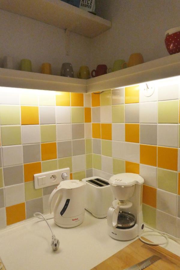 La Cachette Centre Village Русийон Экстерьер фото